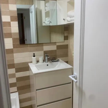 2 Con Vistas Y 2 Terrazas En Primera Linea Playa Samil Vigo