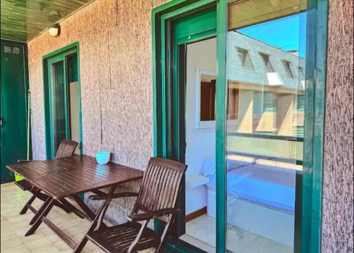 2 Con Vistas Y 2 Terrazas En Primera Linea Playa Samil *