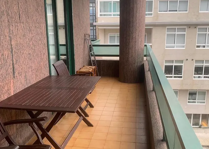 Apartmán 2 Con Vistas Y 2 Terrazas En Primera Linea Playa Samil