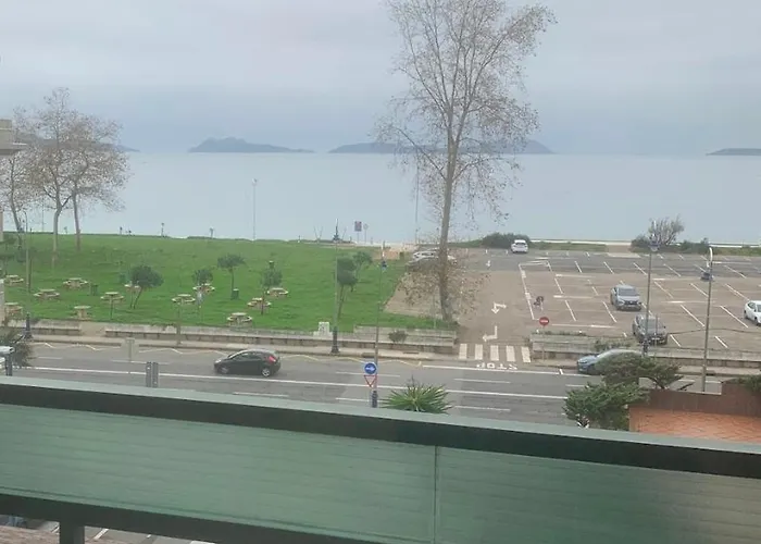 Apartmán 2 Con Vistas Y 2 Terrazas En Primera Linea Playa Samil