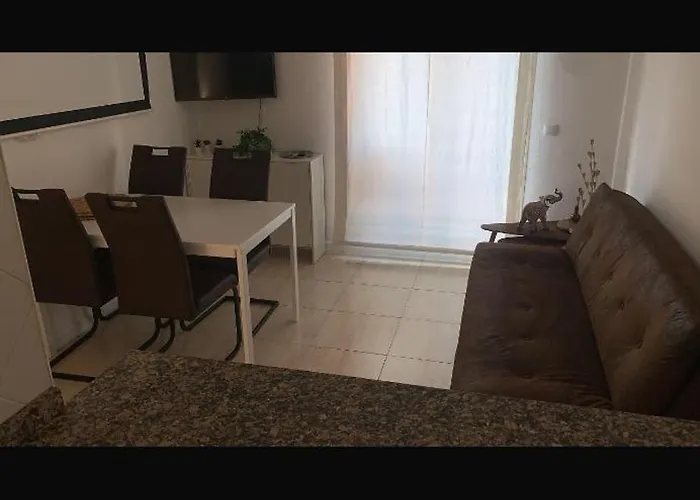 2 Con Vistas Y 2 Terrazas En Primera Linea Playa Samil Vigo